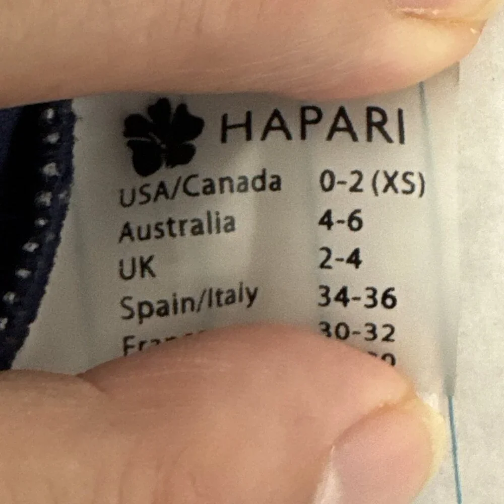 Hapari Women's XS = 0/2 One‎ Piece Swimsuit Navy Floral EUC